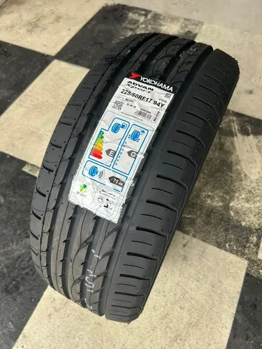 Pneu 225/50r17 Run Flat Yokohama Advan Sport V103s 94 Y | MercadoLivre