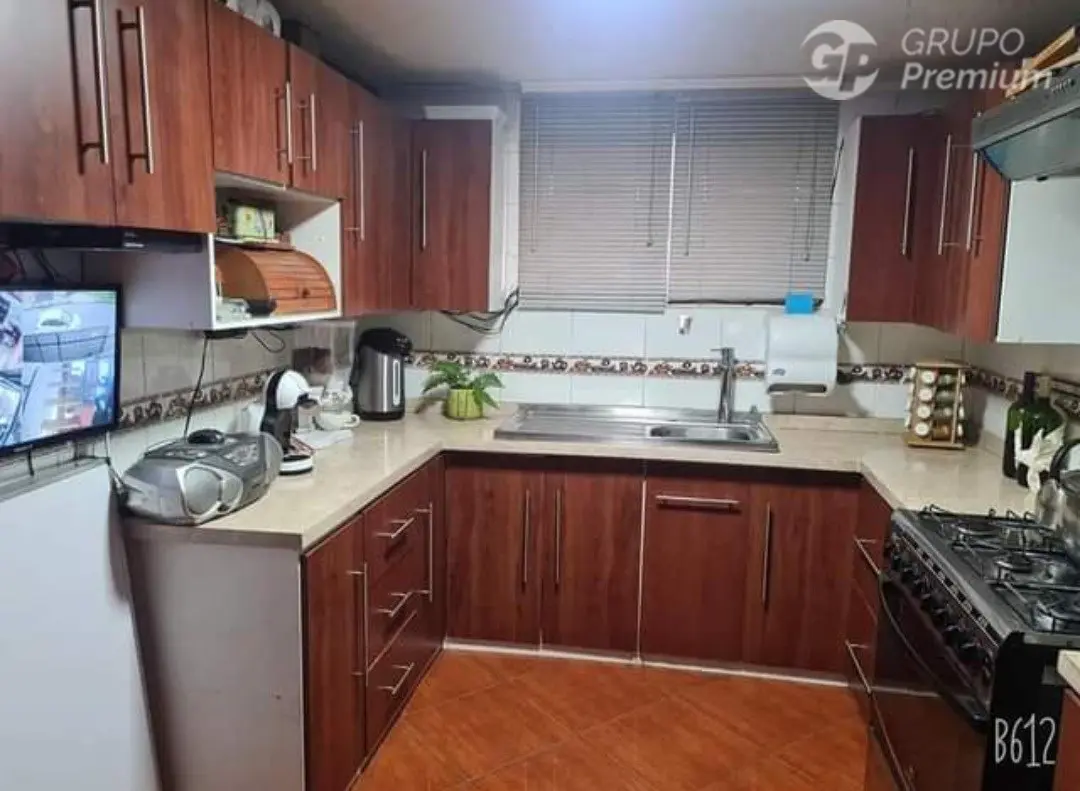 Imagen 4 de 9 de Casa En Venta De 3 Dorm. En Curicó