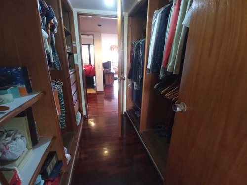 Imagen 20 de 30 de Se Vende Apartamento 253 M² 4h/5b/3pe Lomas De San Román