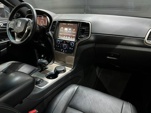 Jeep Grand Cherokee Cherokee Laredo 3.6 4x4 V6 Aut.