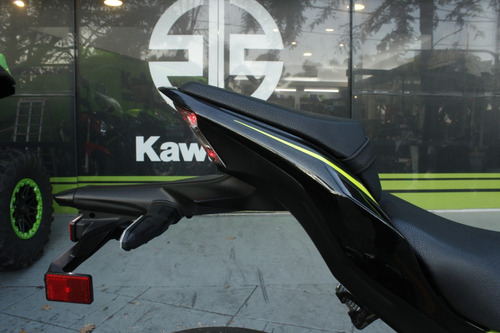 Imagen 14 de 25 de Kawasaki Z900- Entrega En El Día! Llévatela Con Accesorios!!