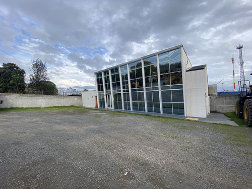 Bodega En Arriendo, Cruce El Tabaco, Talca.
