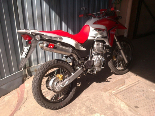 Escape Deportivo Honda 300 Xre / Rally