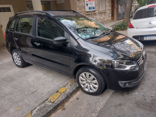 Imagen 2 de 13 de Volkswagen Suran 2014 1.6 Comfortline 101cv