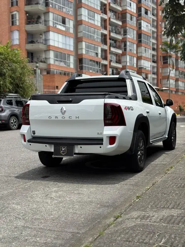 Renault Duster Oroch 2.0 Intens 4X4