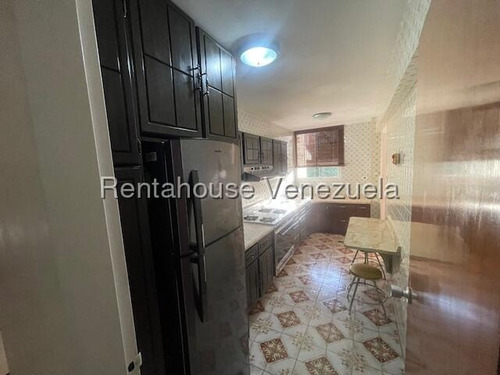 En Alquiler Hermoso Apartamento En La Florida, Mls 25-22589, Mjs.