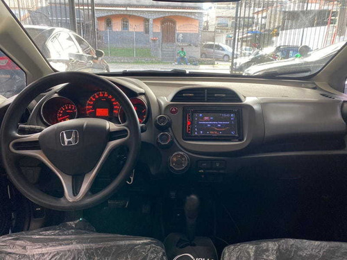 Imagem 3 de 8 de Honda Fit Twist 1.5 Gnv Automático 2013