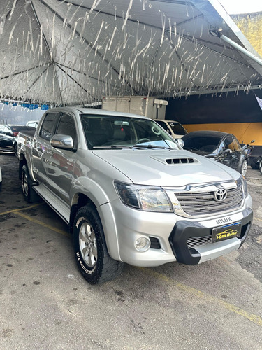 Toyota Hilux CD SRV D4-D 4x4 3.0 TDI Diesel Aut