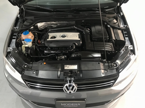 Imagen 9 de 15 de Volkswagen Vento 2.0 Sportline Tsi 2.0t Golf Gti Scirocco