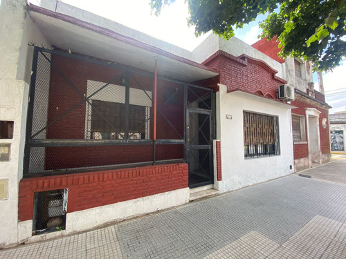 Venta De Casa En Mataderos