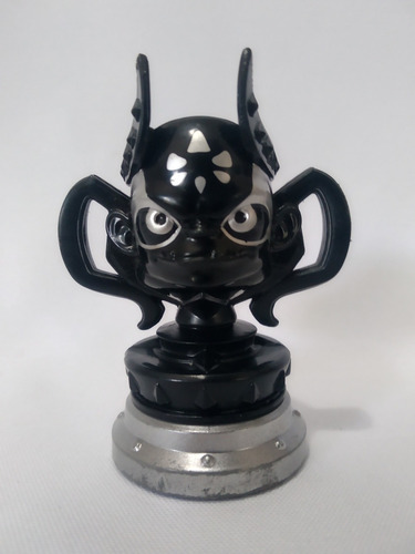 Imagen 1 de 2 de Kaos Trophy Skylanders Activision