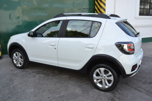 Imagen 12 de 18 de Renault Sandero Stepway Privilege 2018 / 1° Dueño / Permuto