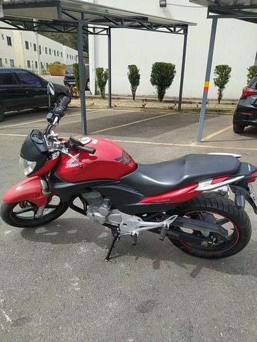 Imagem 2 de 6 de Honda Cb300r