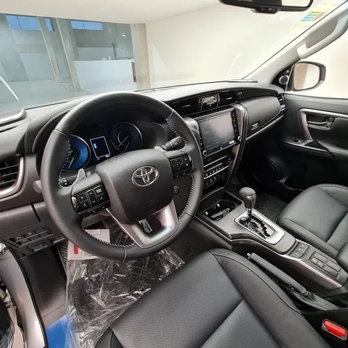 Toyota Sw4 2.8 Srx 177cv 4x4 7as At