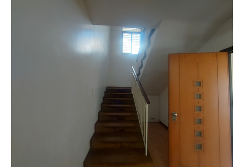Vendo Casa 350m2 Terrazas Del Club Hipico 0148