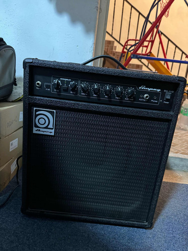 Amplificador Ampeg Ba 110