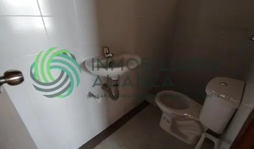 Casa En Arriendo En Altos De Cabecera. Cod A16991