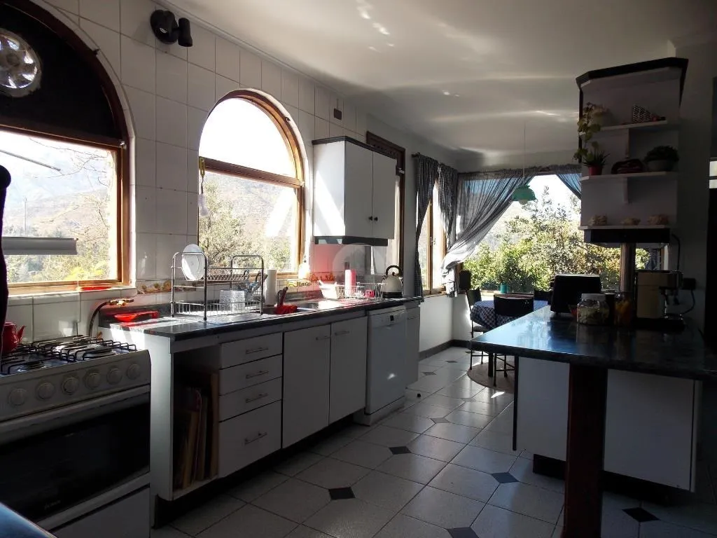 Imagen 5 de 30 de Increibles Vistas, Casa En Venta De 5 Dorm. En Lo Barnechea