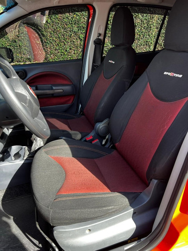 Imagem 13 de 15 de Fiat Uno Sporting 1.4 Evo Fire Flex 8v 4p