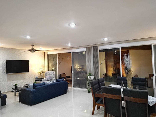 Imagen 5 de 16 de Facinante Residencia En Mayorazgo Residencial En León Gto