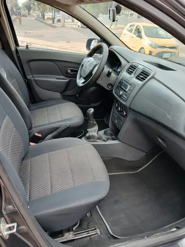 Renault Logan 1.6 Authentique