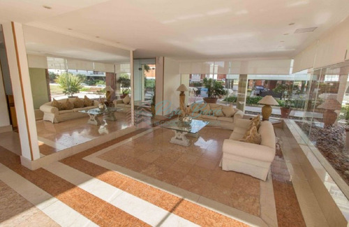 Imagen 11 de 30 de Apartamento En Brava Para La Venta.