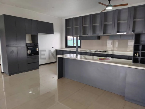 Se Vende Parcela Con 2 Casas En Talagante