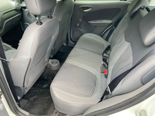Fiat Palio 1.0 MPI ATTRACTIVE 8V FLEX 4P MANUAL