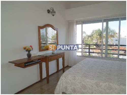 Imagen 6 de 7 de Apartamento En Playa Mansa