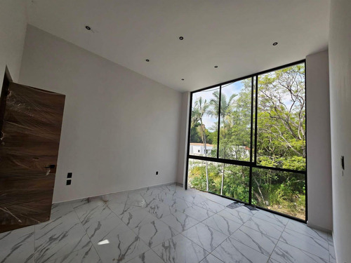 Estrene Casa En Fracc. Con Vigilancia Al Norte De Cuernavaca, Lomas De Atzingo