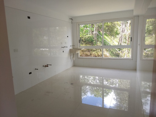 Imagen 9 de 14 de Se Vende Ph 327m2 4h+s/4b+s/2p Lomas Del Sol 6258