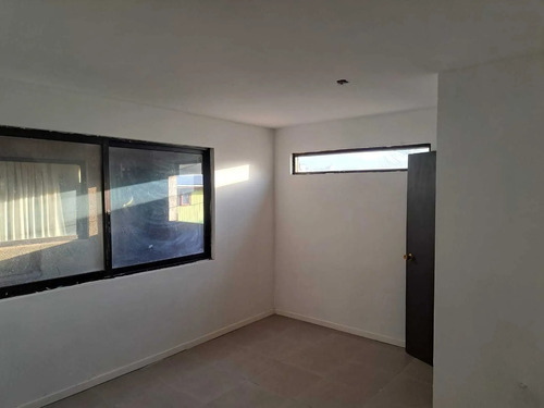 Se Vende Gran Local Comercial Sector Centro (149545)
