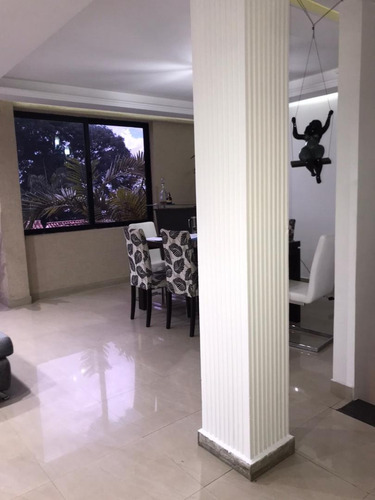 Imagen 7 de 13 de Ligia Guardia Vende Town House En Res. Lomas Alto Urb. Lomas Del Este