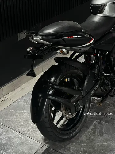 Pulsar Ns 200 Fi Abs