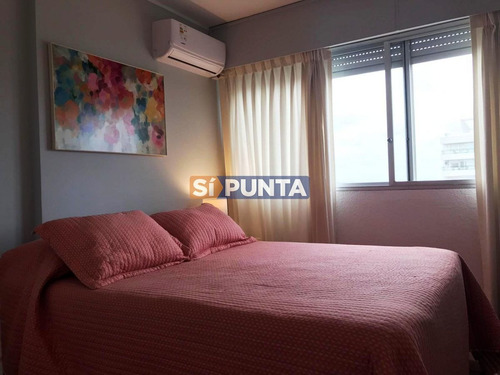Imagen 5 de 9 de Apartamento En Alquiler Anual