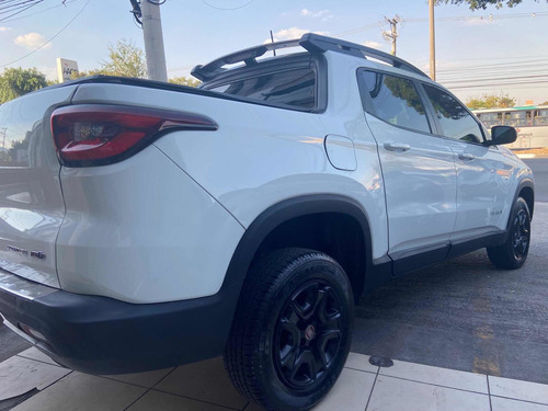 Imagem 15 de 18 de Fiat Toro Opening Edition
