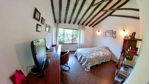 Vendo Casa En 20 De Julio(chia) Mls 21-437