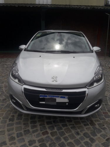 Peugeot 208 1.6 Feline 2017