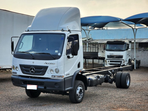 Mercedes Benz Accelo 1016 2015 3/4 Chassi Único Dono