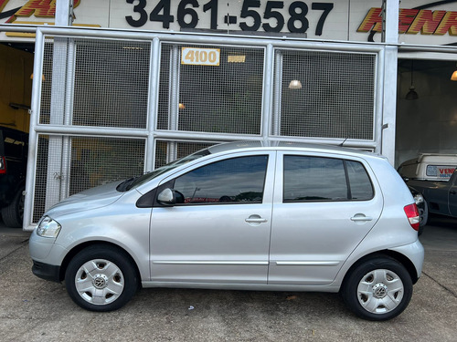 Volkswagen Fox 1.0 Vht Total Flex 5p