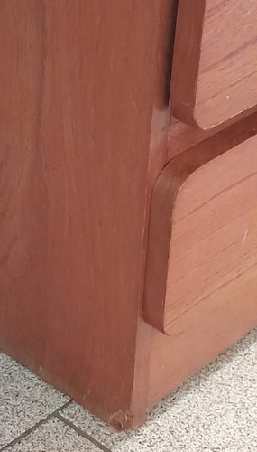 Escritorio Con Cajones Marrón (Usado)