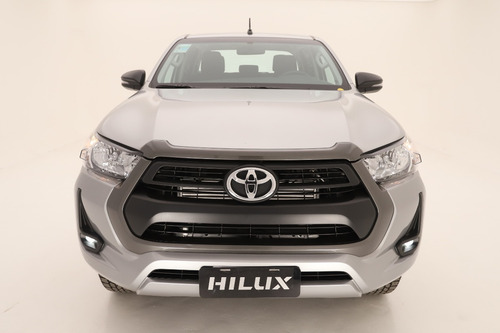 Imagen 17 de 25 de Toyota Hilux Sr 4x4 Dc 2.8 Tdi 6mt T.o