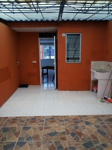 Imagen 6 de 29 de Casas En Arriendo Calicanto 1067-502