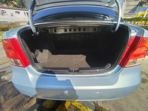 Imagen 11 de 13 de Chevrolet Aveo 1.6 Automatico