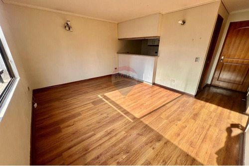 Departamento A Pasos De Metro Manquehue