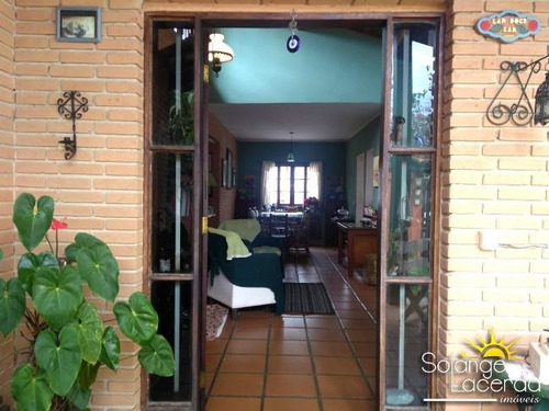 Imagem 5 de 20 de Casa Térrea - Localização Privilegiada - Cômodos Amplos - Com Edícula - 1249