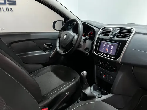 Renault Logan 1.6 Expression