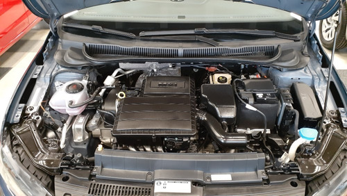 Imagen 8 de 14 de Volkswagen Polo 1.6 Msi Trendline Dc