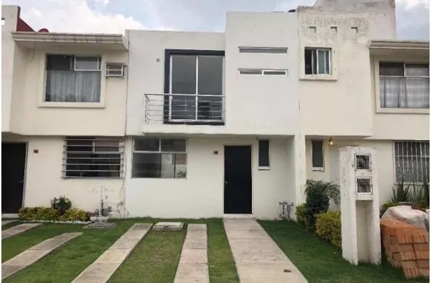 Casa En Venta, Porto Alegre, Coronango, Puebla. Mbaez