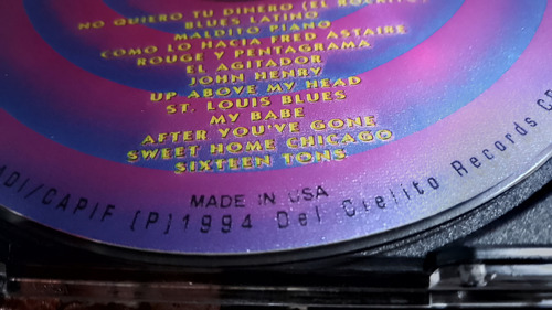 Cd Blacanblus - Cuatro Mujeres Y Un Maldito Piano - Made Usa Estándar (Usado)